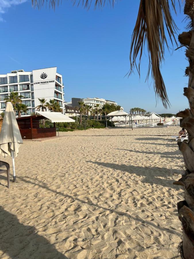 Don Robert Apartment Durrës Eksteriør bilde