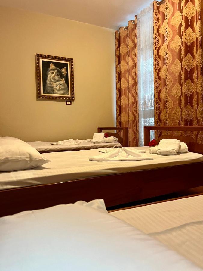 Don Robert Apartment Durrës Eksteriør bilde
